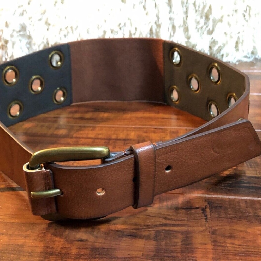 Cognac Brass Tone Grommet Boho Hippie CHIC Waist Buckle Belt sz S/M 28" - 32" - Picture 6 of 9